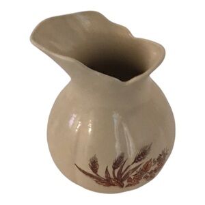 Elegant Cream Ceramic Vase